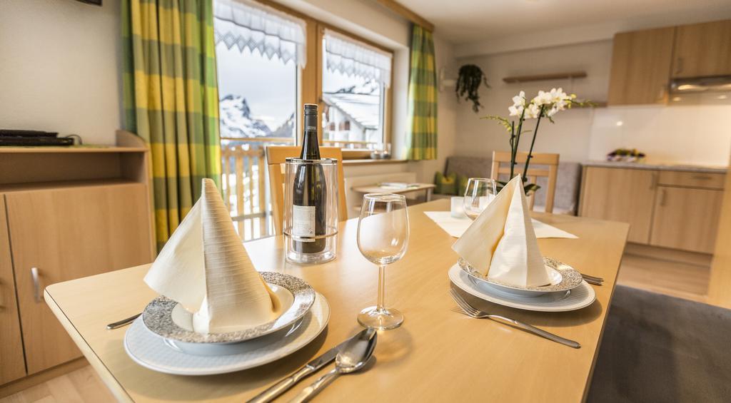 Aparthotel Haus Annette à Schröcken Extérieur photo