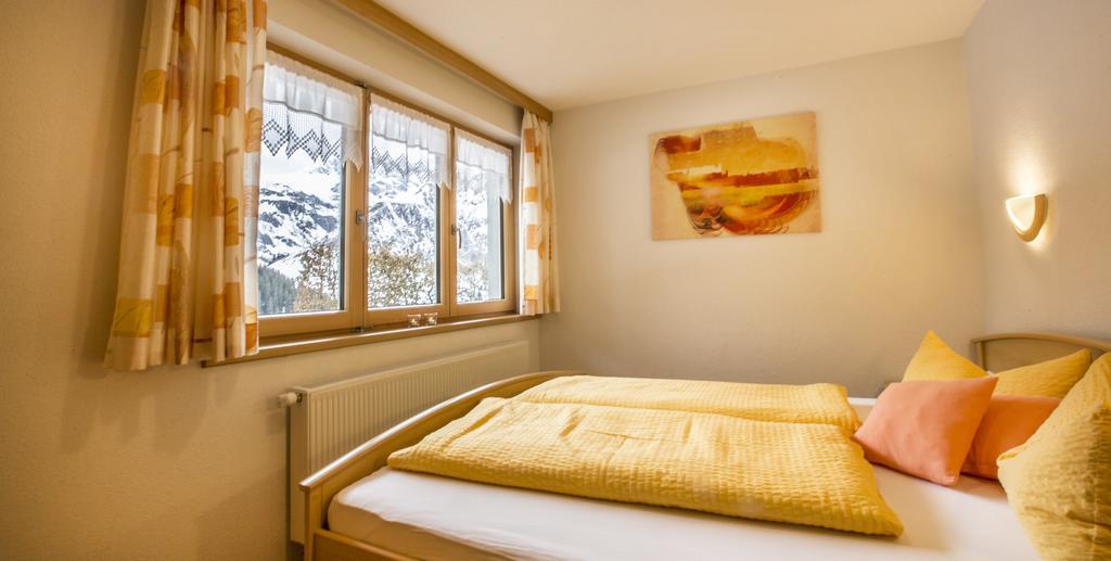 Aparthotel Haus Annette à Schröcken Extérieur photo
