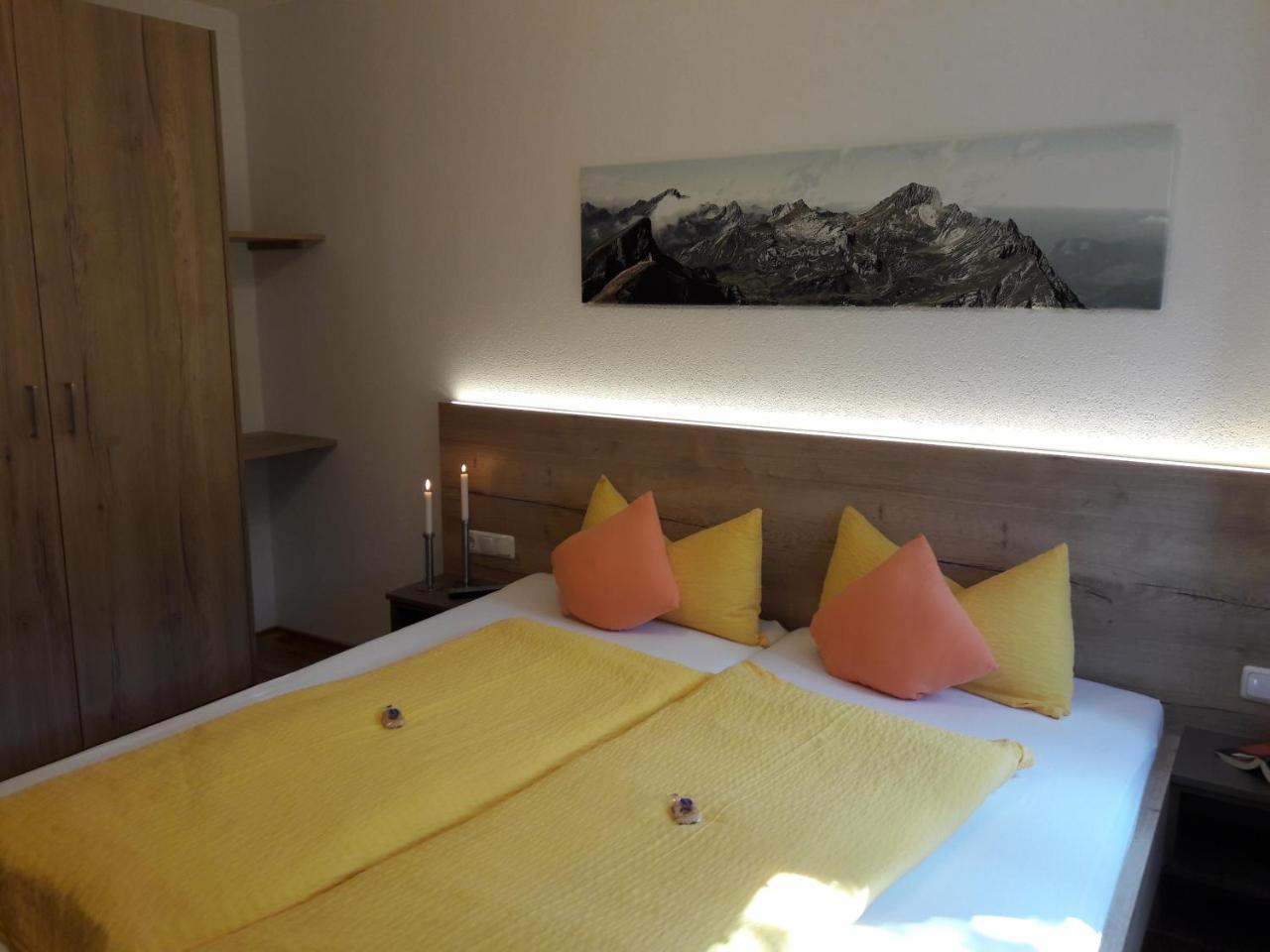 Aparthotel Haus Annette à Schröcken Extérieur photo